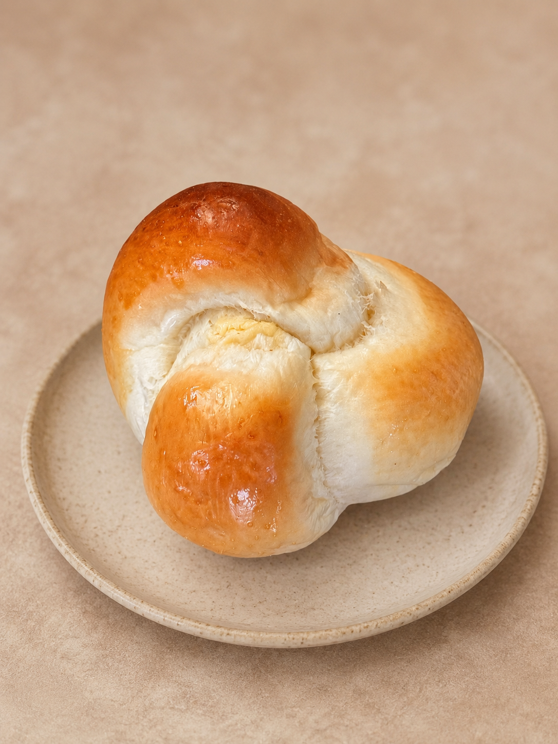 Durian Cream Cheese Bun 榴莲乳酪面包