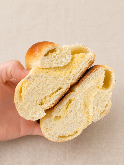 Durian Cream Cheese Bun 榴莲乳酪面包