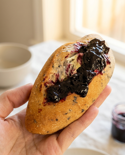 Organic Blueberry Cream Cheese Bread (蓝莓乳酪软欧)